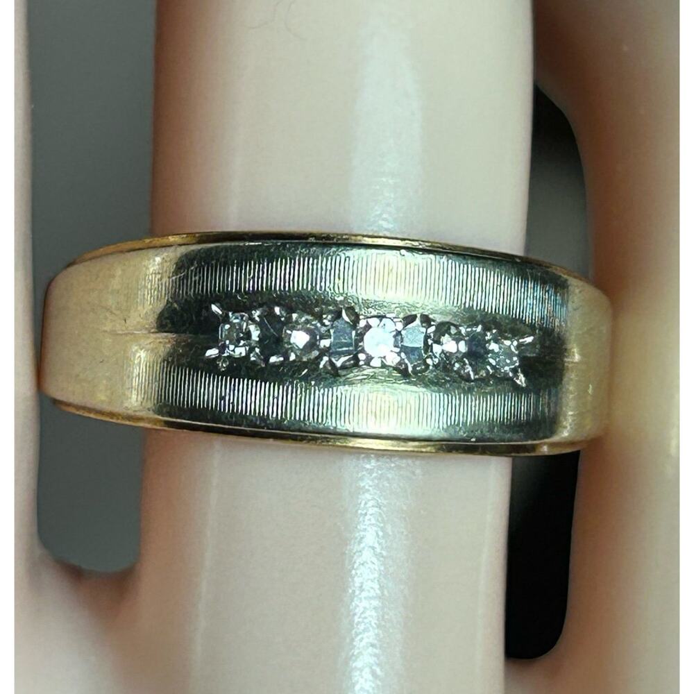 Vintage 14k solid white gold yellow gold two toned diamonds band ring size 8.25